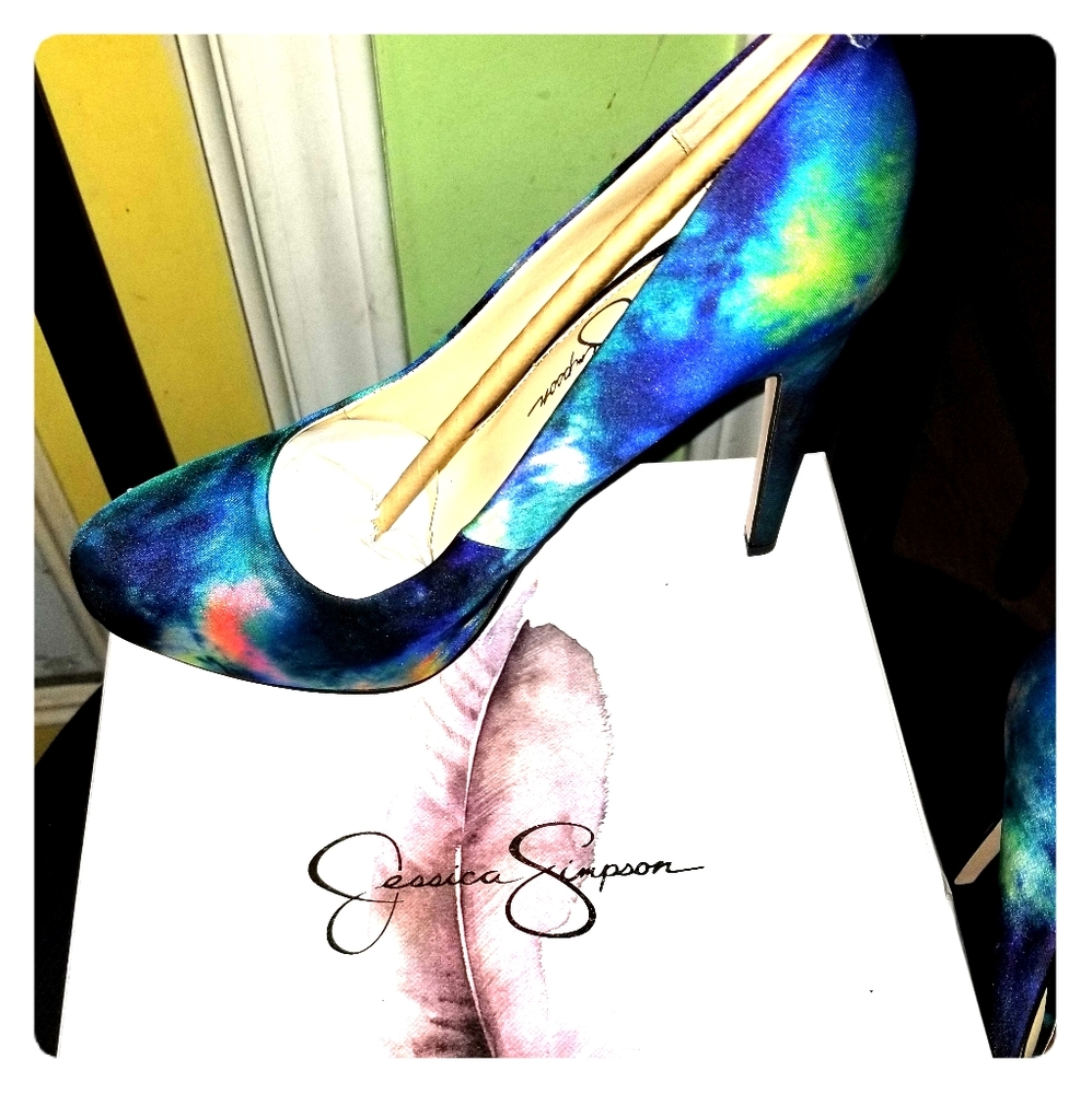 Jessica Simpson Parisah Platform Pumps